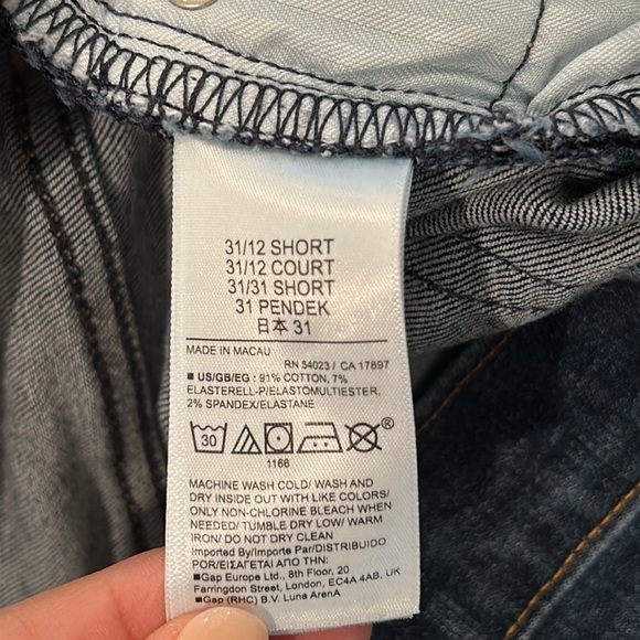 GAP Women’s Mid Rise Baby Bootcut Denim Jeans size 31 Short 12 Short - Picture 6 of 8